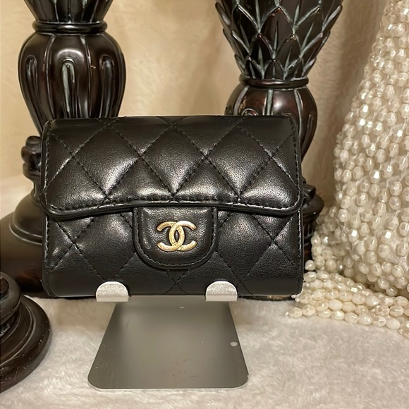CHANEL Handbags - COA - CHANEL QUILTED KEY/CARDHOLDER